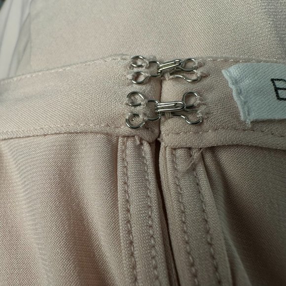 BCBGeneration Sleeveless Halter ‎ Mini Sheath Dress, Size Small, Rose Smoke - Picture 6 of 8